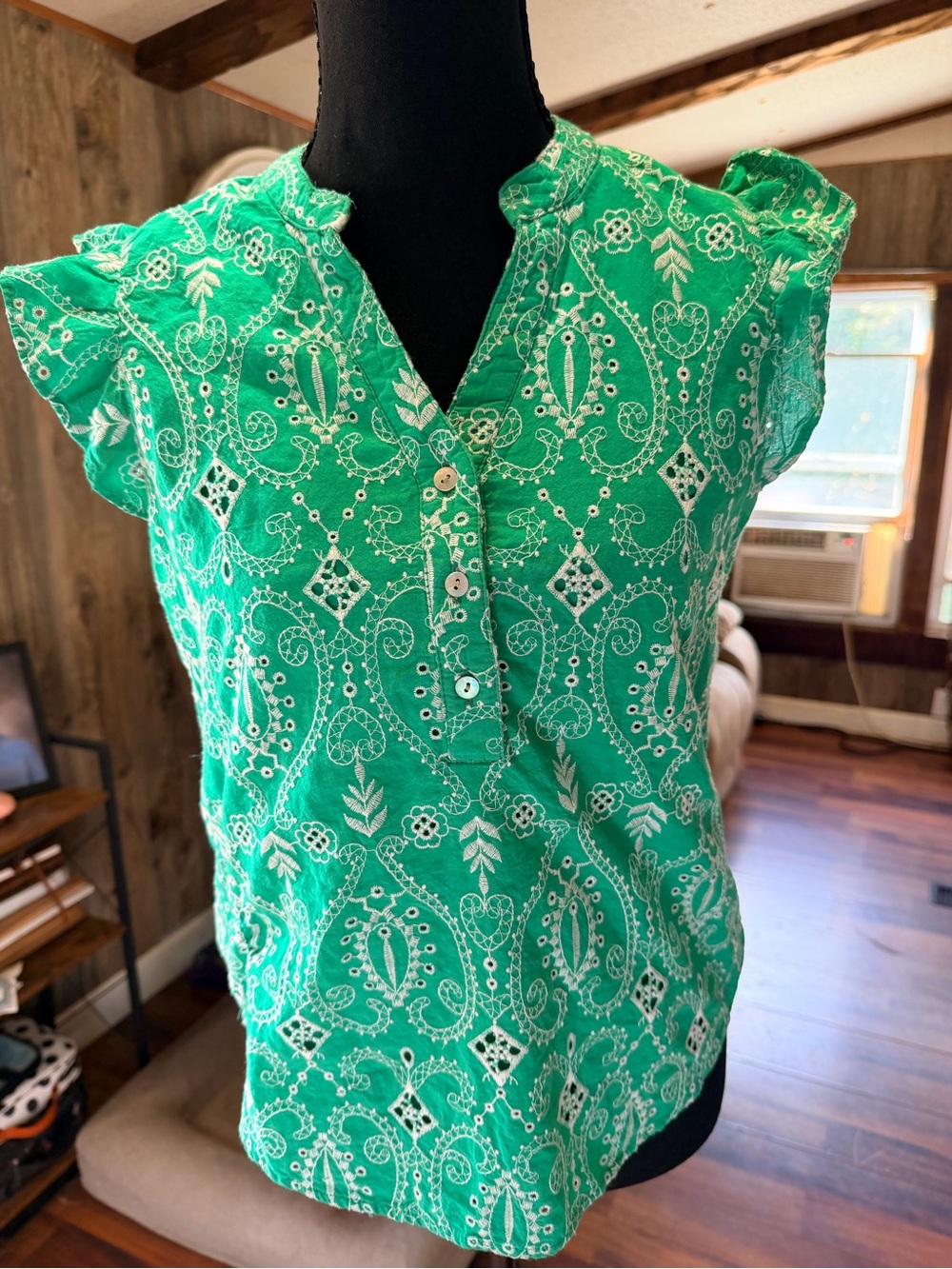 Draper James Green Embroidered Ruffle-Cap Sleeve Camisole